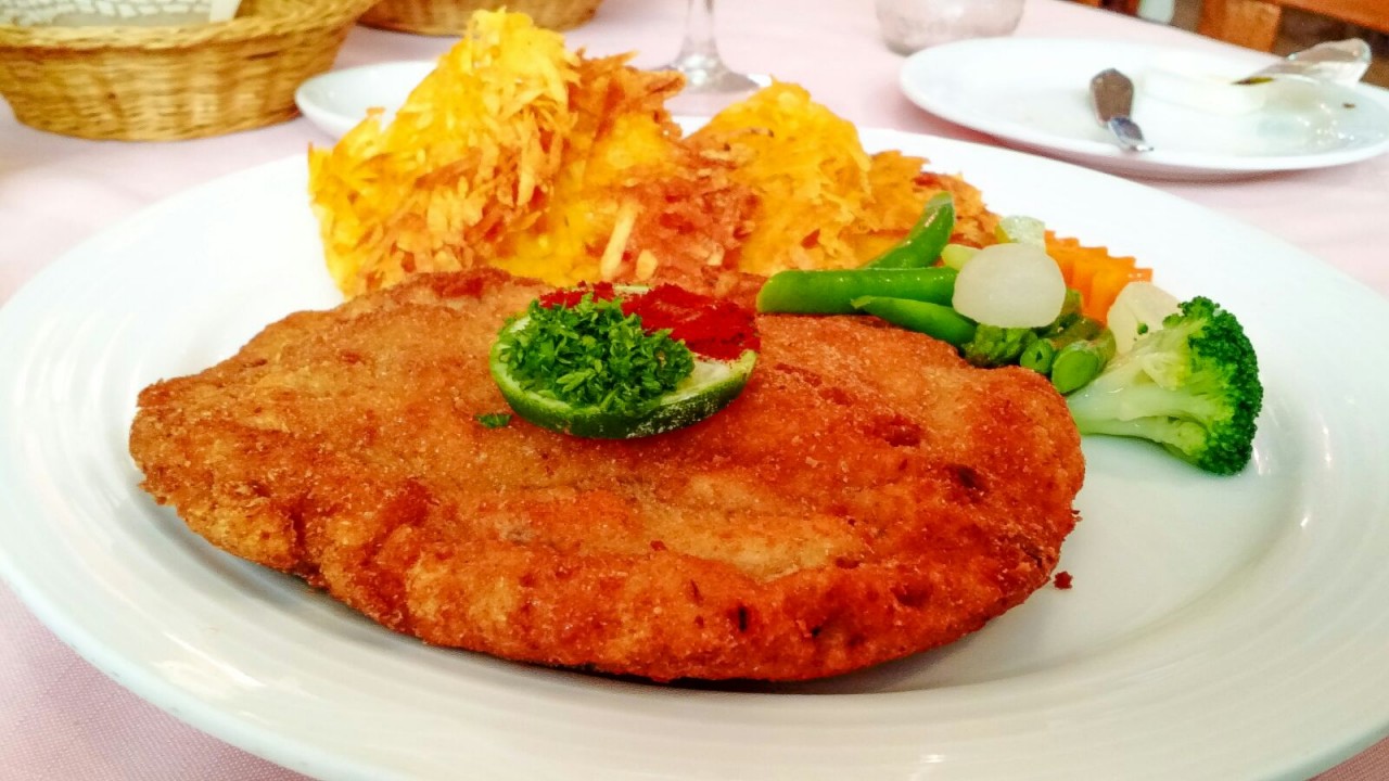 2. La Romantica Cordon Bleu 1